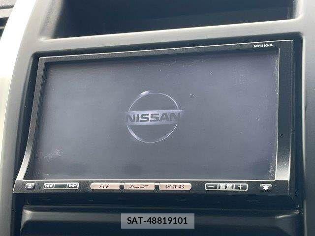 Nissan X-TRAIL 2011-08 7227580-3