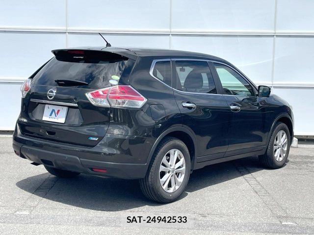 Nissan X-TRAIL 2015-03 7227607-16