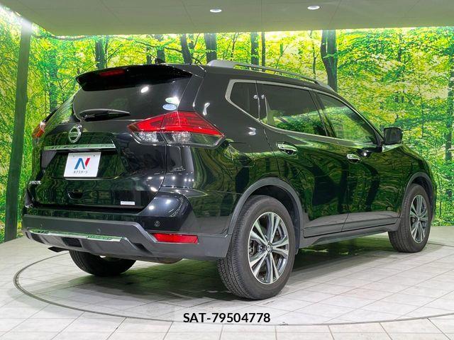 Nissan X-TRAIL 2019-06 7227631-16