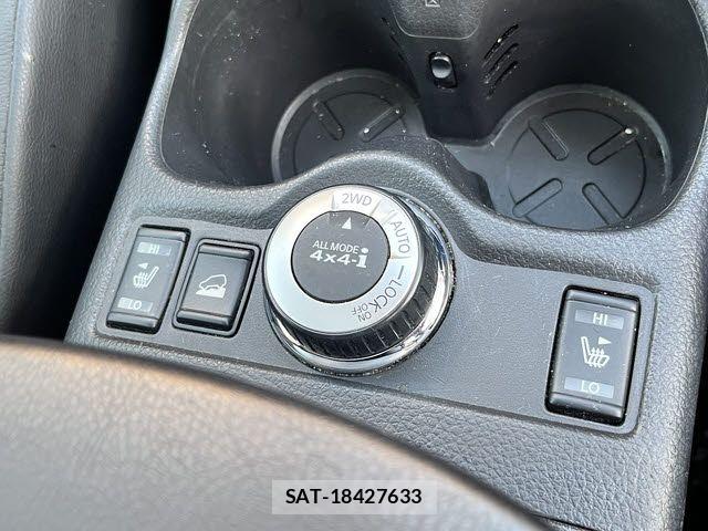 Nissan X-TRAIL 2017-01 7227618-11