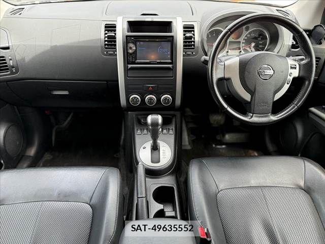 Nissan X-TRAIL 2010-02 7227573-1