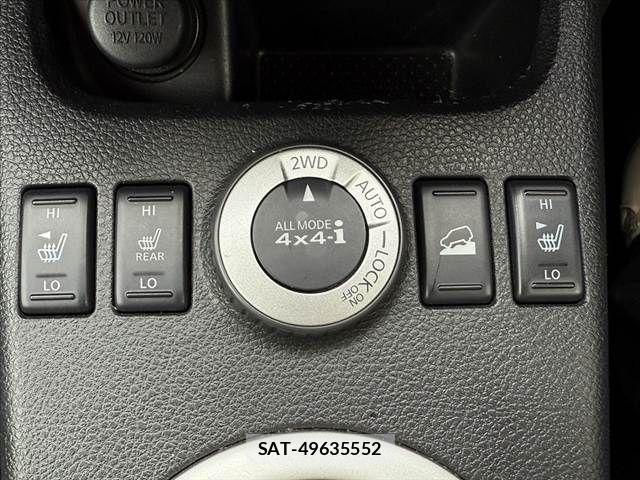 Nissan X-TRAIL 2010-02 7227573-26