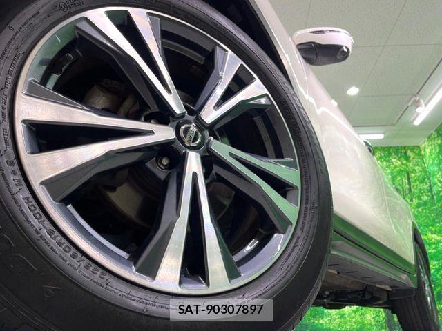 Nissan X-TRAIL 2018-02 7227623-13