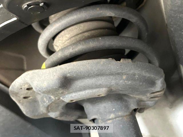 Nissan X-TRAIL 2018-02 7227623-19
