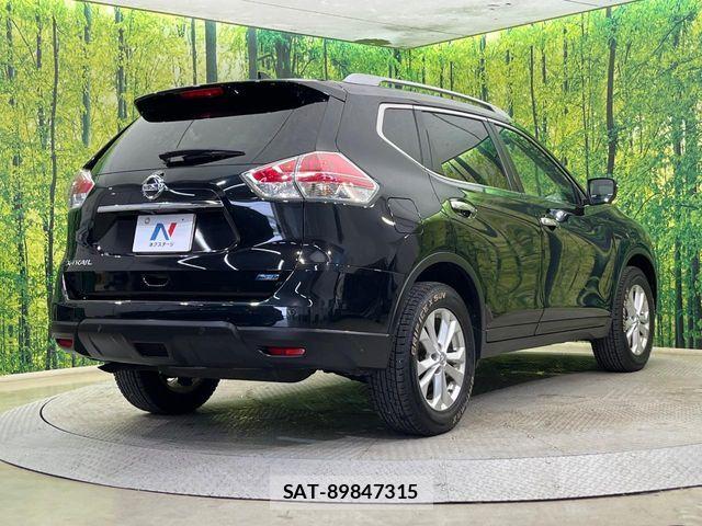 Nissan X-TRAIL 2015-07 7227605-16