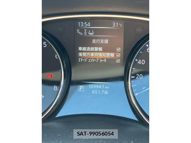 Nissan X-TRAIL 2014-09 7227603-27