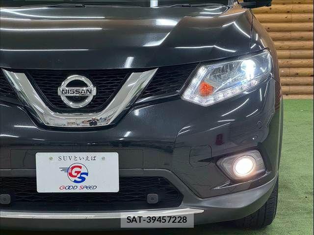 Nissan X-TRAIL 2016-09 7227615-10