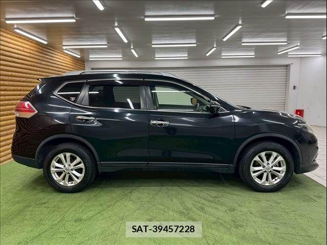 Nissan X-TRAIL 2016-09 7227615-17