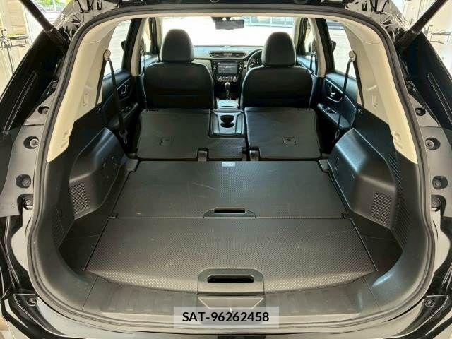 Nissan X-TRAIL 2018-09 7227627-12