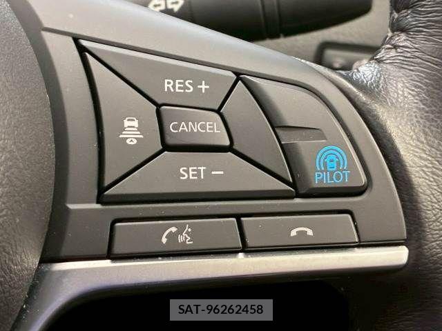 Nissan X-TRAIL 2018-09 7227627-4