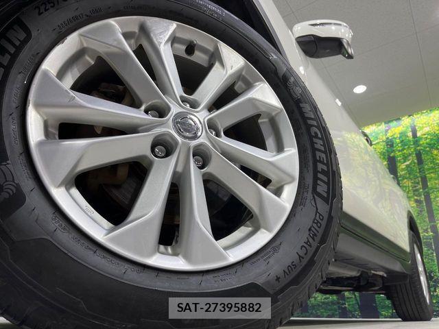 Nissan X-TRAIL 2015-01 7227604-12