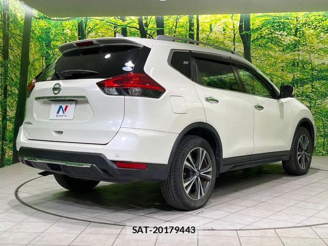 Nissan X-TRAIL 2017-09 7227624-16