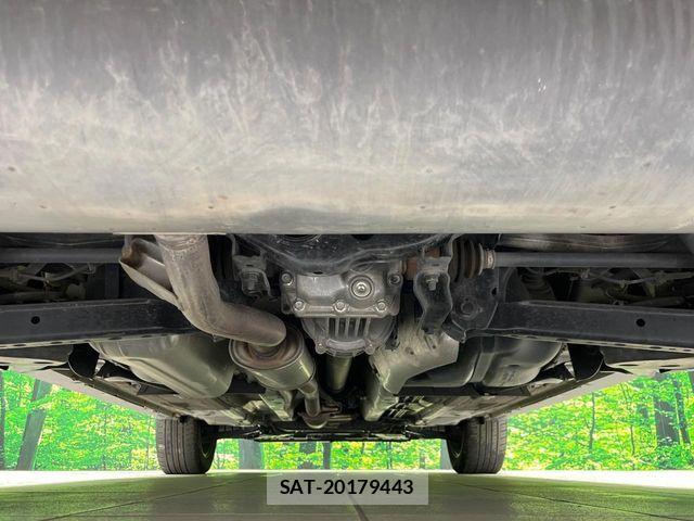Nissan X-TRAIL 2017-09 7227624-18
