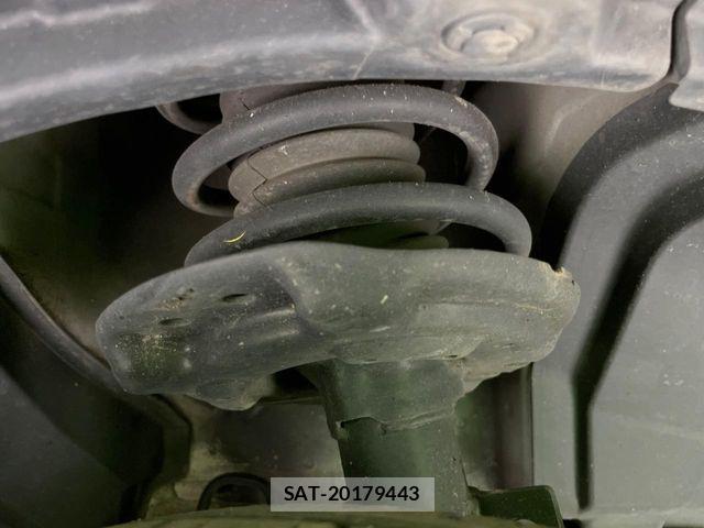 Nissan X-TRAIL 2017-09 7227624-19