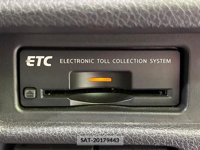Nissan X-TRAIL 2017-09 7227624-6