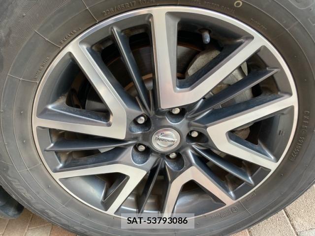 Nissan X-TRAIL 2016-03 7227612-10