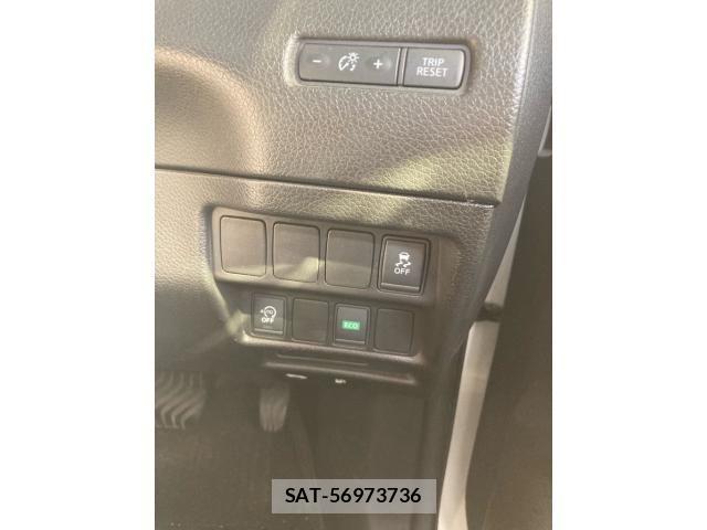 Nissan X-TRAIL 2014-01 7227588-17