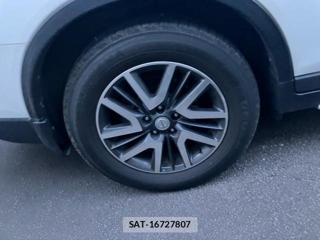 Nissan X-TRAIL 2014-06 7227597-10