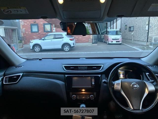 Nissan X-TRAIL 2014-06 7227597-15