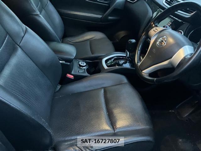 Nissan X-TRAIL 2014-06 7227597-16