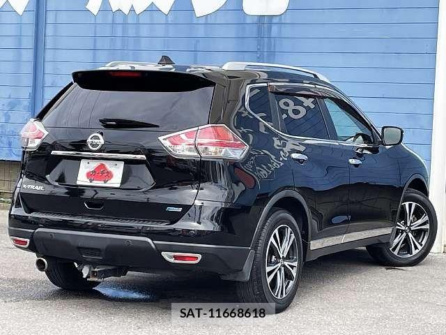 Nissan X-TRAIL 2014-11 7227594-2