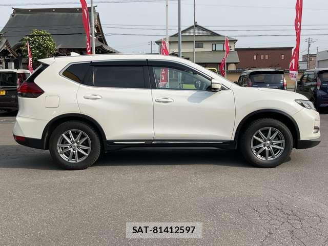 Nissan X-TRAIL 2021-09 7227634-19