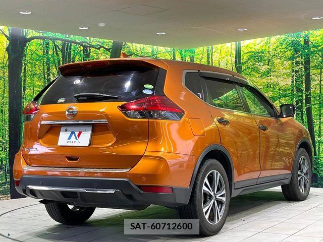Nissan X-TRAIL 2018-09 7227630-16