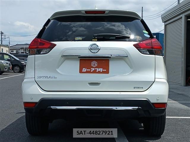 Nissan X-TRAIL 2018-09 7227633-9