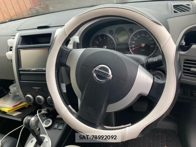 Nissan X-TRAIL 2008-09 7252958-11