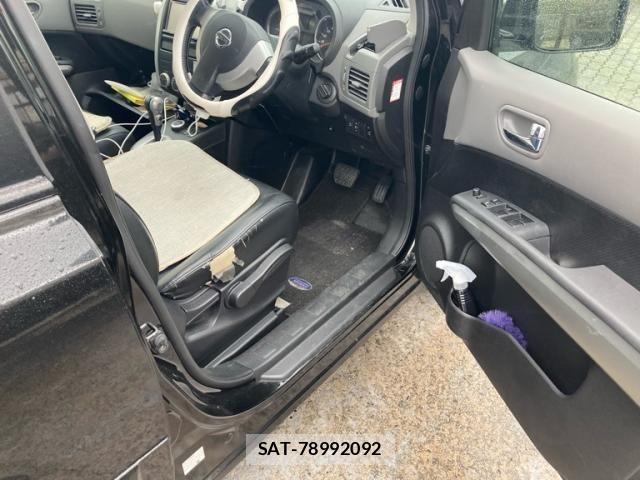 Nissan X-TRAIL 2008-09 7252958-8