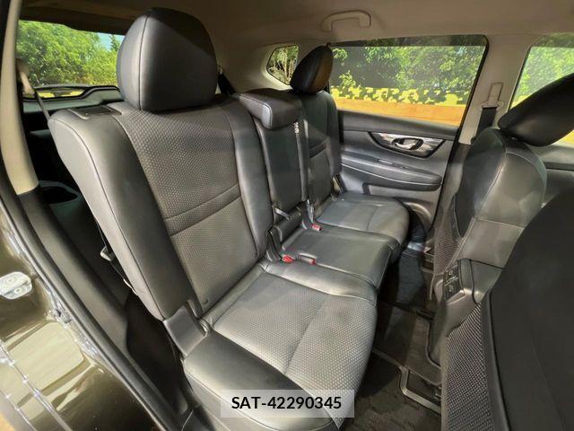 Nissan X-TRAIL 2017-09 7252935-9