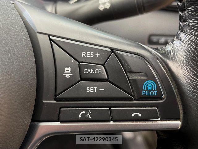 Nissan X-TRAIL 2017-09 7252935-4
