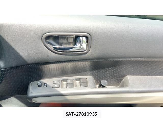 Nissan X-TRAIL 2011-08 7252952-11