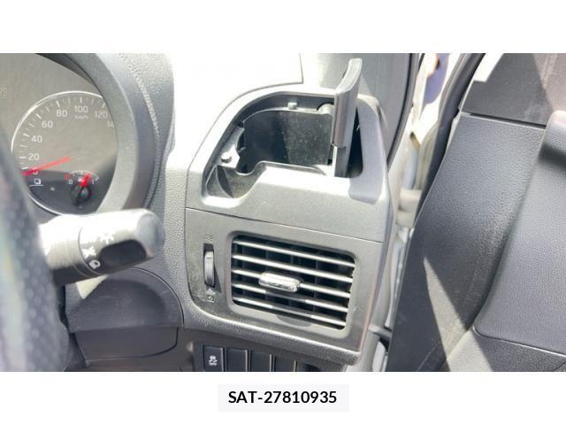 Nissan X-TRAIL 2011-08 7252952-13