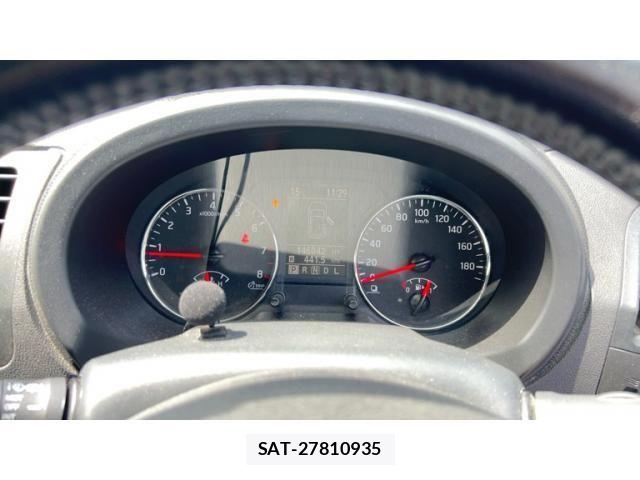 Nissan X-TRAIL 2011-08 7252952-15