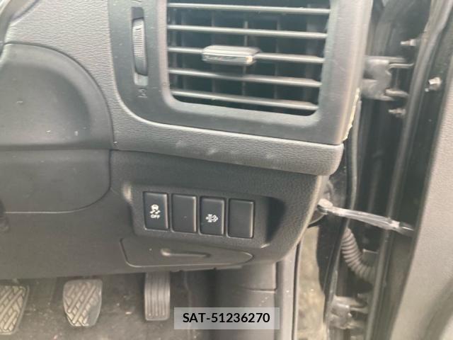 Nissan X-TRAIL 2011-12 7252957-11