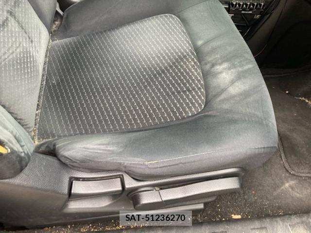 Nissan X-TRAIL 2011-12 7252957-13