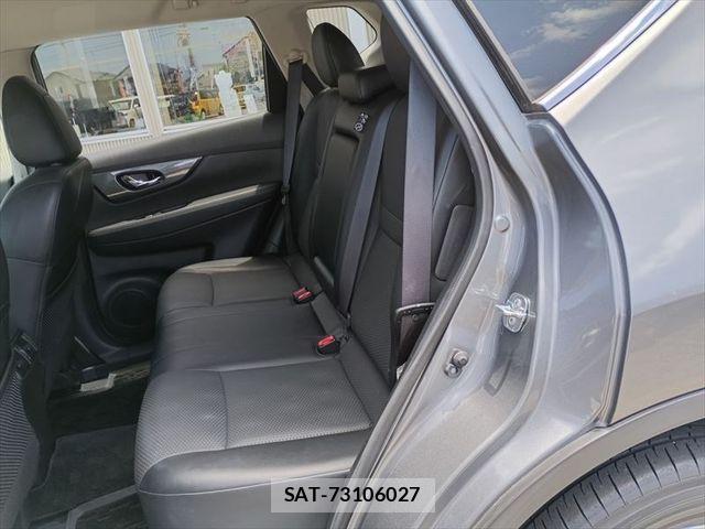 Nissan X-TRAIL 2015-02 7252955-12