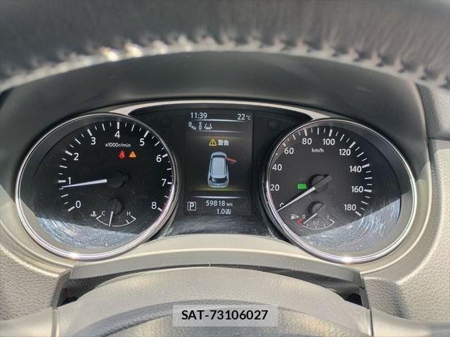 Nissan X-TRAIL 2015-02 7252955-26