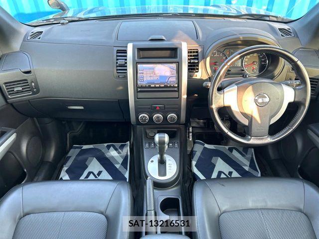 Nissan X-TRAIL 2012-04 7252945-1