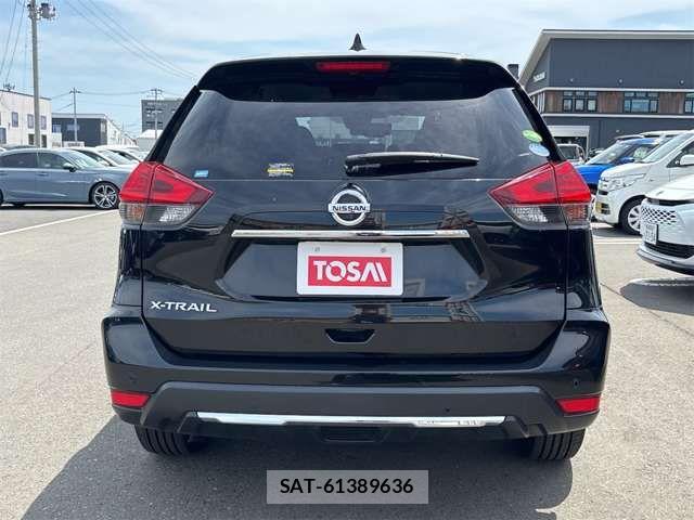 Nissan X-TRAIL 2018-07 7252936-18