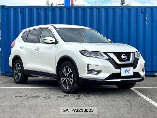Nissan X-TRAIL 2019-05 7252931-16