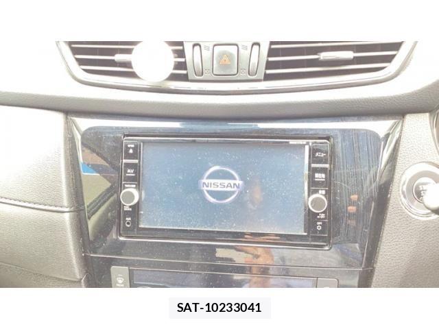 Nissan X-TRAIL 2017-12 7252939-11