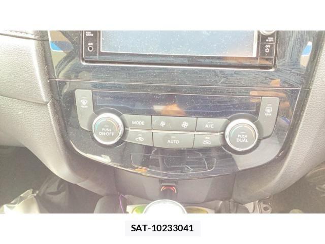 Nissan X-TRAIL 2017-12 7252939-12