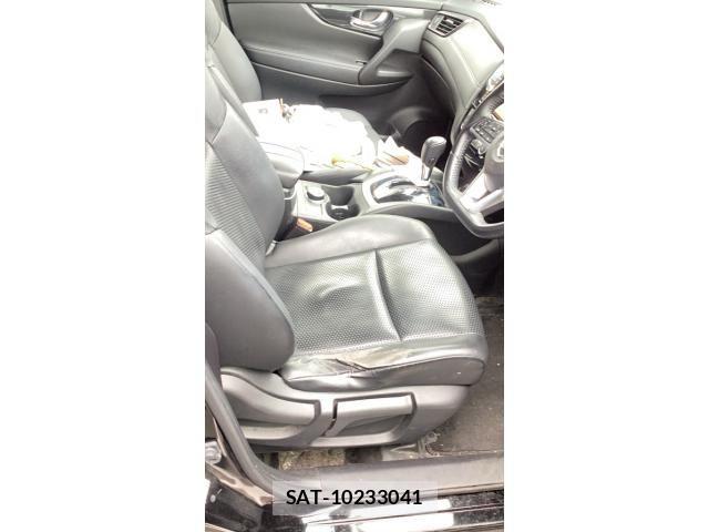 Nissan X-TRAIL 2017-12 7252939-15