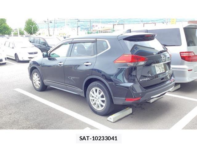 Nissan X-TRAIL 2017-12 7252939-4