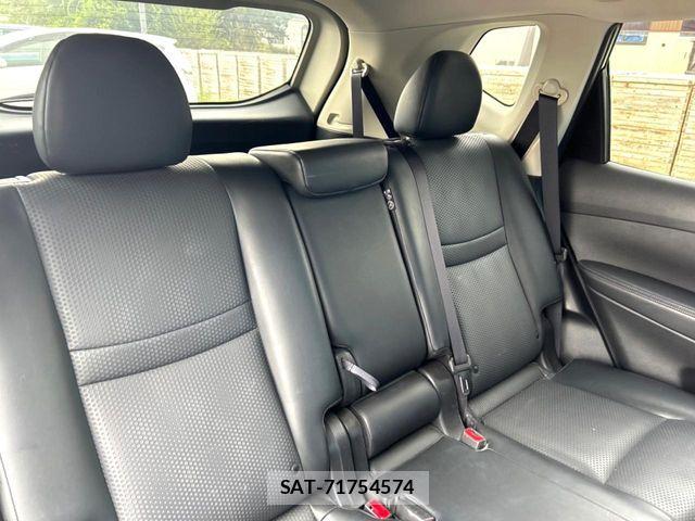 Nissan X-TRAIL 2016-06 7252947-8