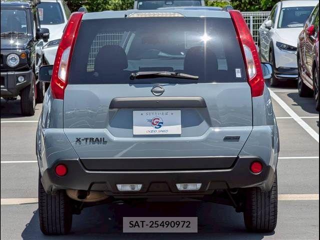 Nissan X-TRAIL 2013-08 7252942-10