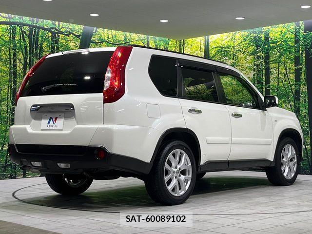 Nissan X-TRAIL 2013-06 7252949-16