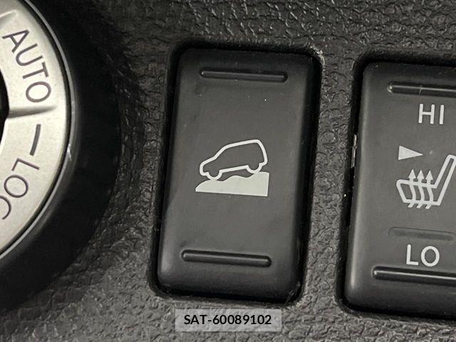 Nissan X-TRAIL 2013-06 7252949-4